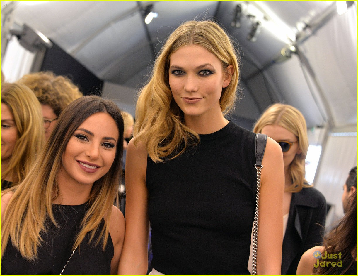 Karlie Kloss: The Tech-Savvy Supermodel Changing the Industry – Fashion ...